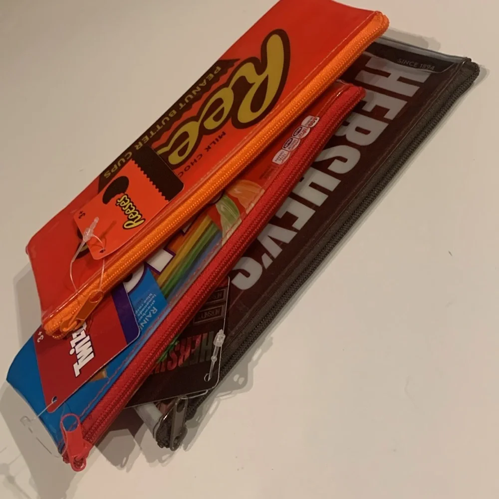 Hershey's Kids Pouch Bundle Set of 3